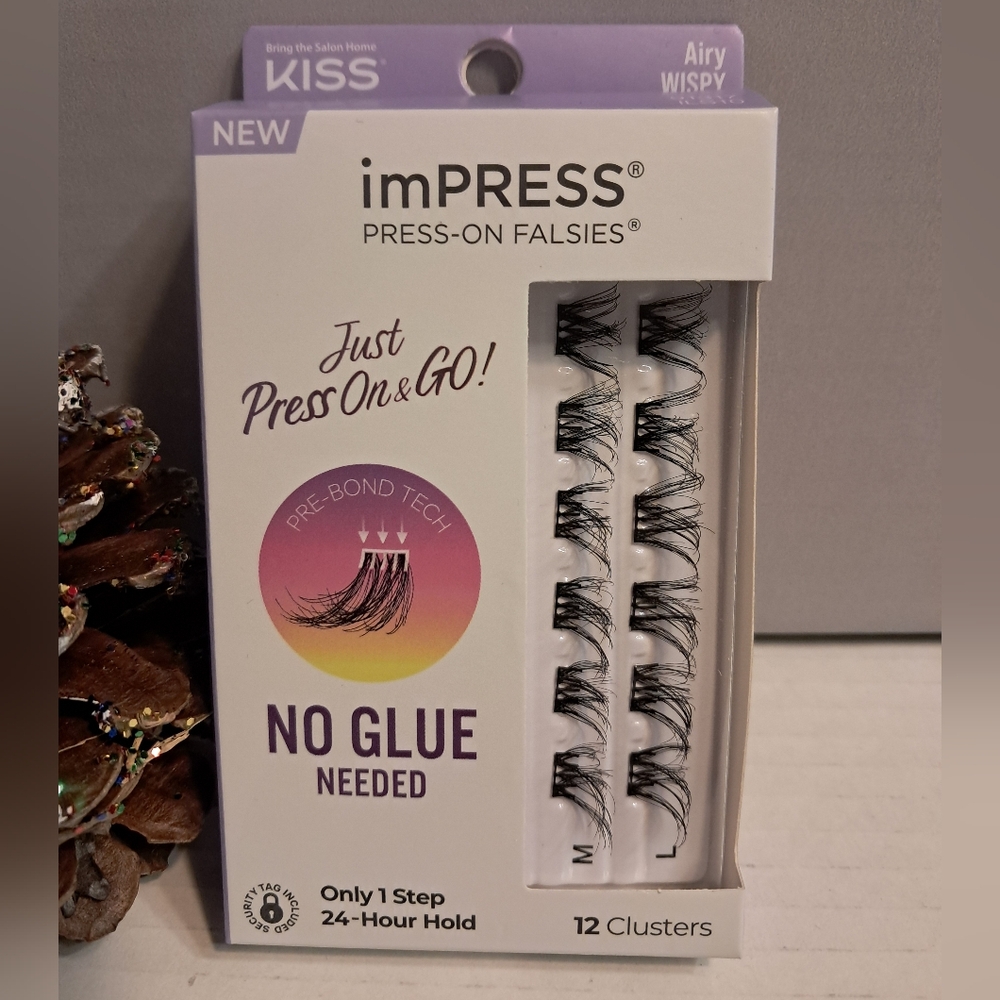 KISS Airy WISPY Press-On-Falsies